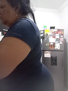 Shanttal0272 online show from April 1, 5:41 am