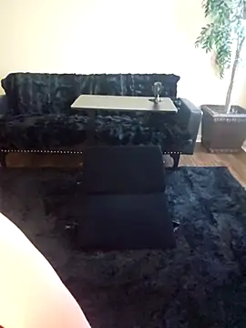 Snapshot of ellieconradxo chatting on October 8, 4:22 pm ellieconradxo online show from October 8, 4:22 pm