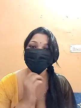 Snapshot of Beauty-khan chatting on October 3, 4:12 pm Beauty-khan online show from October 3, 4:12 pm