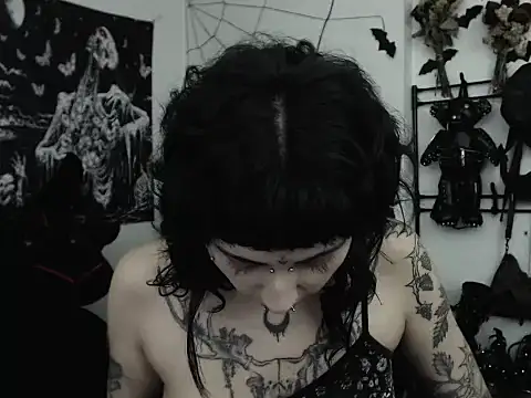 dakota krall   online show from June 11, 2:53 am