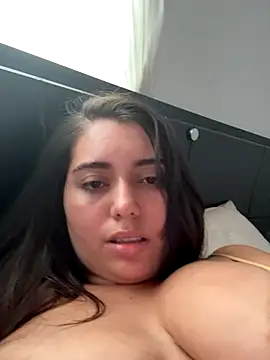 Snapshot of Tara__Sexy chatting on September 30, 9:41 pm Tara Sexy online show from September 30, 9:41 pm