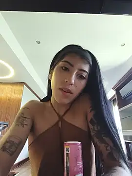 chaymae nah  online show from August 8, 6:27 pm