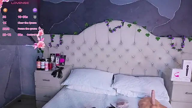 AmberGreyy  online show from April 26, 5:43 pm