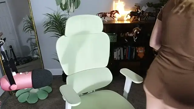 Briiantix online show from October 27, 12:50 am