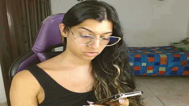 engielphoenis14 online show from October 31, 3:08 am