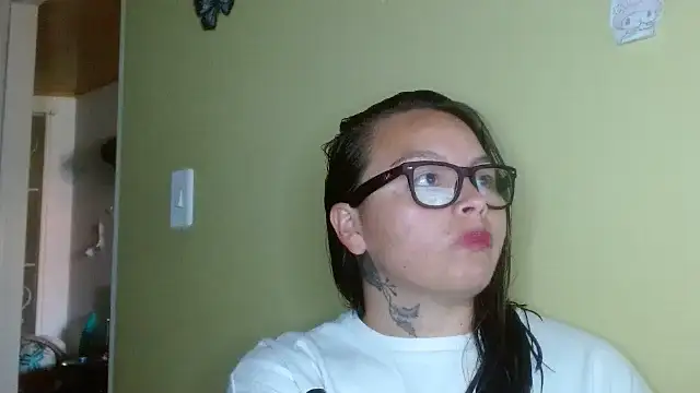 clayre and jill online show from September 22, 9:35 pm