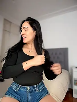 alessandra-a online show from April 26, 12:58 pm