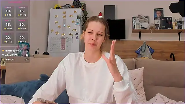 Girl alone home online show from April 20, 6:11 pm