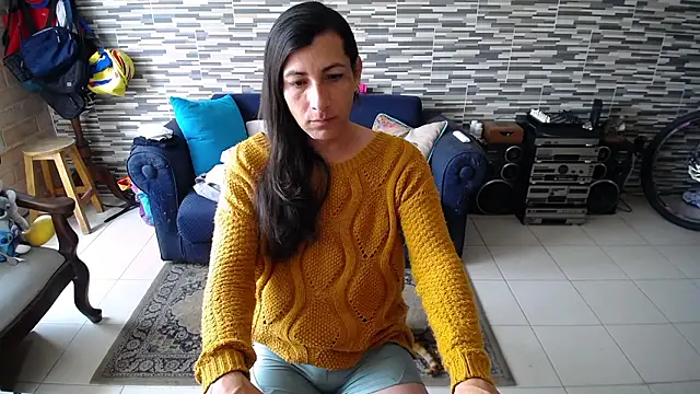 VioletaGomezCo online show from March 23, 4:35 pm