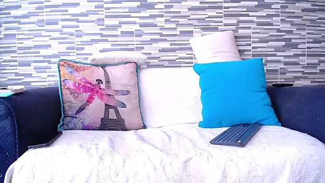 Snapshot of VioletaGomezCo chatting on September 25, 5:01 pm VioletaGomezCo online show from September 25, 5:01 pm