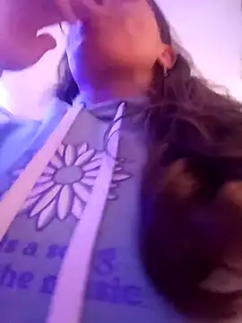 karlamorris  online show from September 23, 1:31 pm