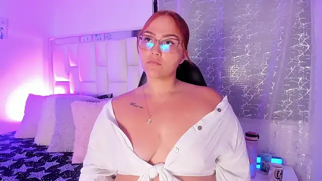 LeahxBarker online show from April 28, 2:27 am