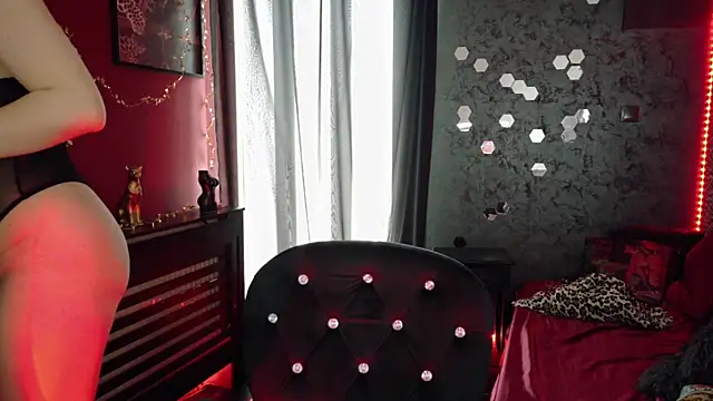 alissa4blonde online show from April 24, 12:30 pm