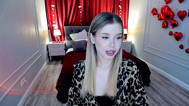 FollowLovee online show from February 9, 8:44 pm