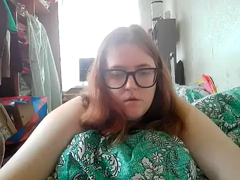 DesireMelissa online show from June 25, 5:45 am