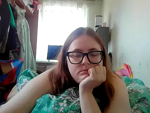 DesireMelissa online show from June 23, 7:17 am