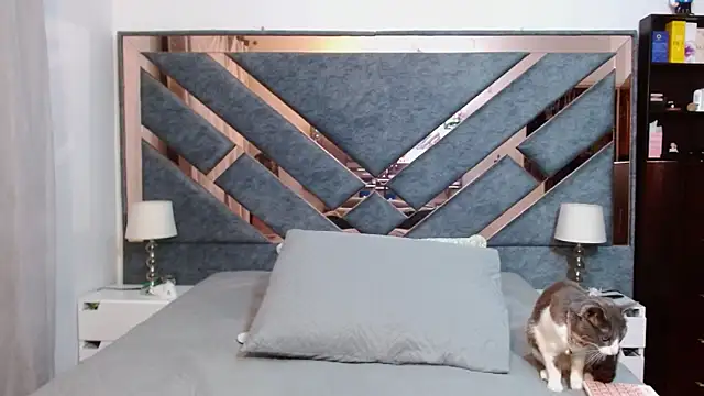 KarlaTesg online show from October 22, 10:09 am