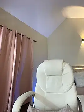 megan connor  online show from July 31, 3:51 am
