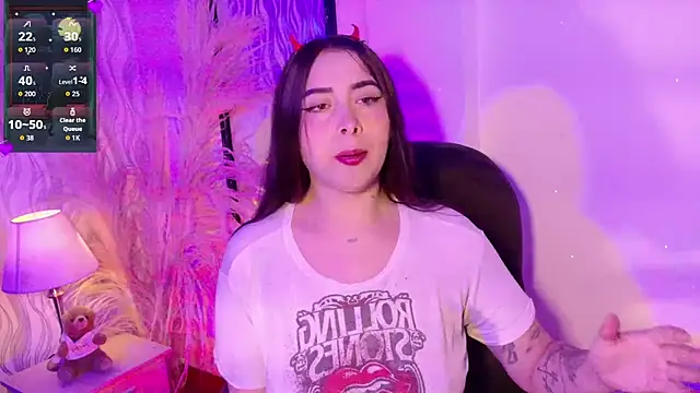 ANNE HONEY55 online show from April 21, 9:00 pm