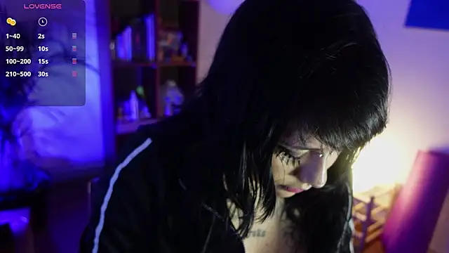 pambloom  online show from November 21, 8:00 pm