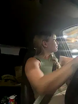 katy pp online show from November 7, 3:28 pm