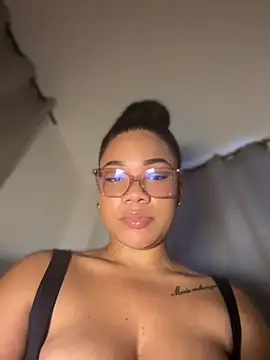 ashley Tompson1 online show from July 28, 12:34 pm