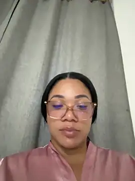 ashley Tompson1 online show from February 23, 11:09 am