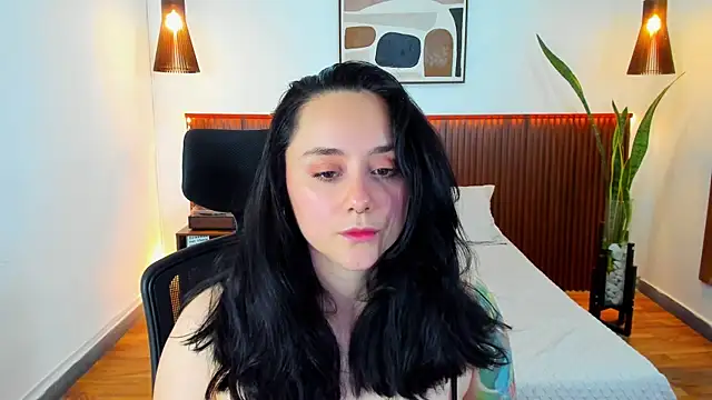 KatherineBond online show from October 8, 7:51 pm