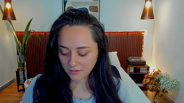 KatherineBond online show from January 13, 7:51 pm