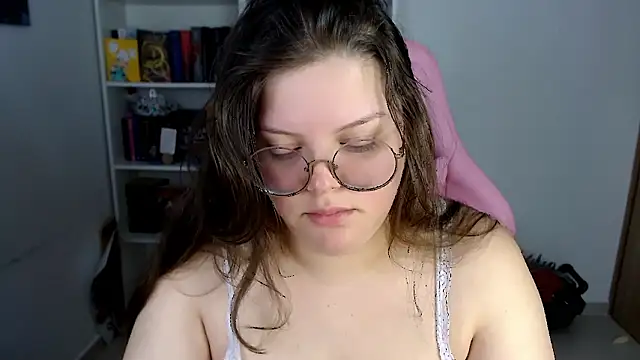 Gabiwaifu online show from February 13, 7:26 pm