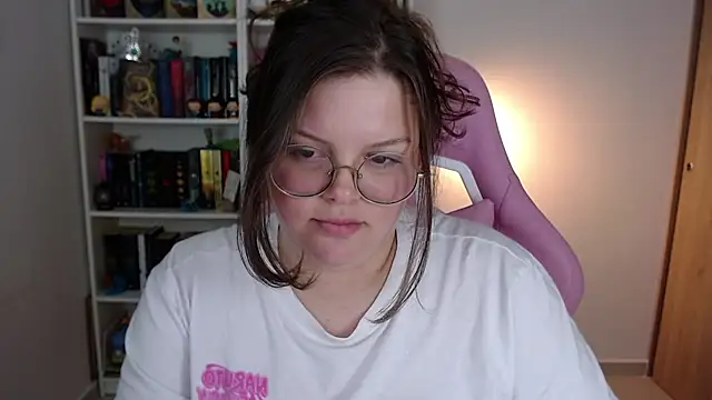 Gabiwaifu online show from June 24, 5:17 am