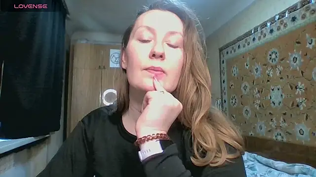 AnnaXLovers online show from April 26, 1:42 pm