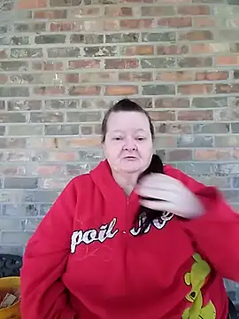 Bayou Woman68 online show from November 3, 4:22 pm