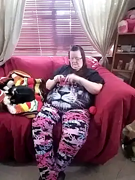 Bayou Woman68 online show from November 9, 8:16 pm