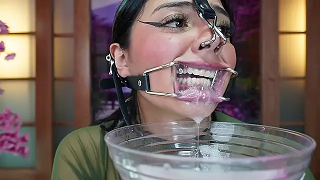 miss   anastasia online show from September 9, 2:50 pm