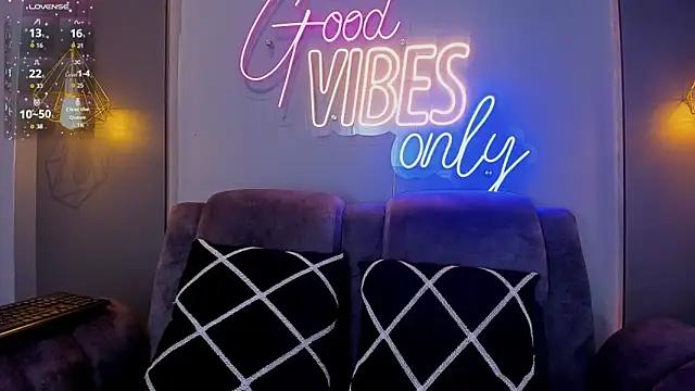 LOLIITA  LOVE online show from October 14, 5:15 pm