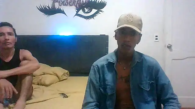 AlbertBigCock online show from April 21, 5:03 am