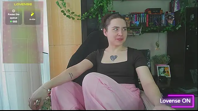 Aurora workerr online show from April 26, 10:35 am