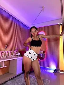 SheilaSmiith online show from October 13, 8:55 pm