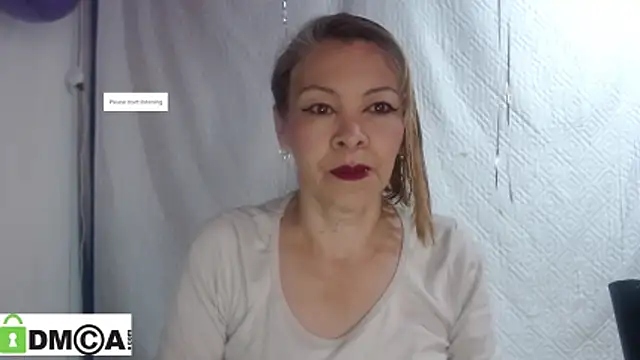 electra-mommy online show from April 28, 12:09 pm