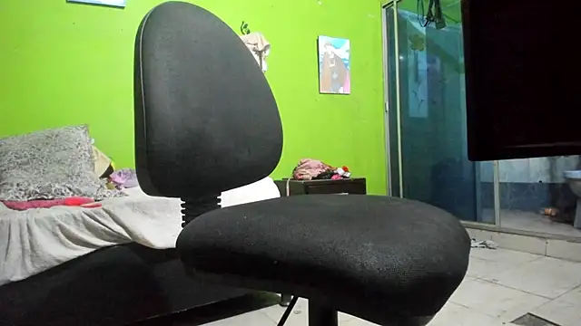 Snapshot of Brenda_Smith69 chatting on September 20, 10:41 pm Brenda Smith69 online show from September 20, 10:41 pm