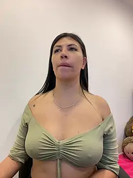 Alanna atm  online show from April 25, 10:07 pm