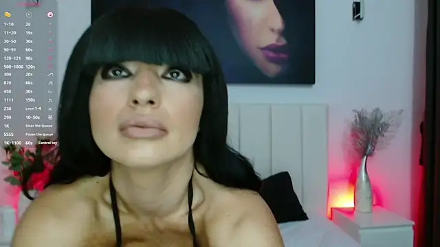 AnnaRos online show from March 13, 4:41 pm