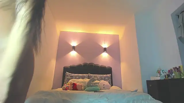 Sofia Clauss  online show from April 28, 5:11 am