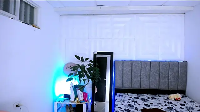 Snapshot of nataly_red chatting on September 23, 11:25 pm nataly red online show from September 23, 11:25 pm