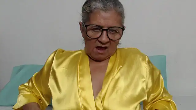 candy mature  online show from April 13, 2:13 am