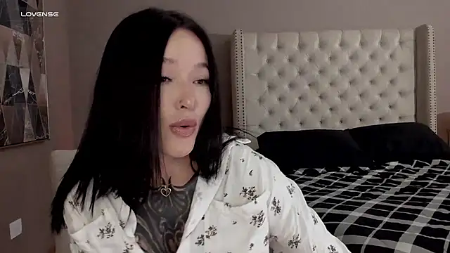 Snapshot of vangie_ chatting on September 27, 9:55 pm vangie online show from September 27, 9:55 pm