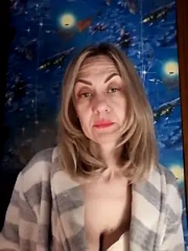 Tanya6547 online show from April 26, 5:32 pm