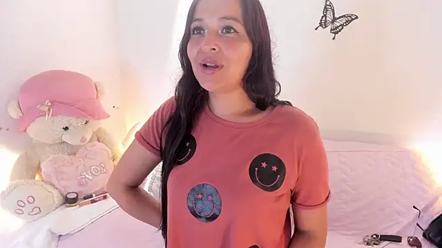 jessamond online show from April 16, 10:01 pm