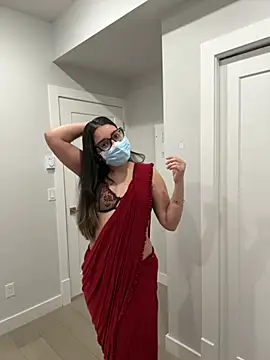 jAsMinE678 online show from April 26, 6:00 am